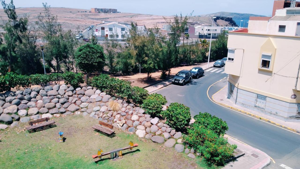 Burrero Beach Stay - Sunshine El Burrero Exterior photo
